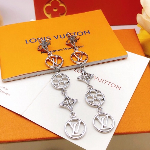 Cheap Louis Vuitton Earrings For Women #1262465 Replica Wholesale [$32.00 USD] [ITEM#1262465] on Replica Louis Vuitton Earrings