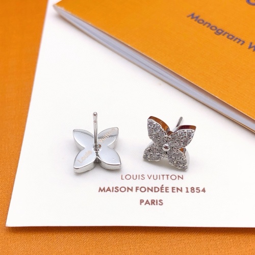 Cheap Louis Vuitton Earrings For Women #1262498 Replica Wholesale [$25.00 USD] [ITEM#1262498] on Replica Louis Vuitton Earrings