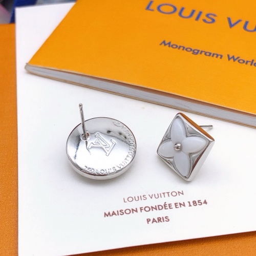 Cheap Louis Vuitton Earrings For Women #1262499 Replica Wholesale [$27.00 USD] [ITEM#1262499] on Replica Louis Vuitton Earrings