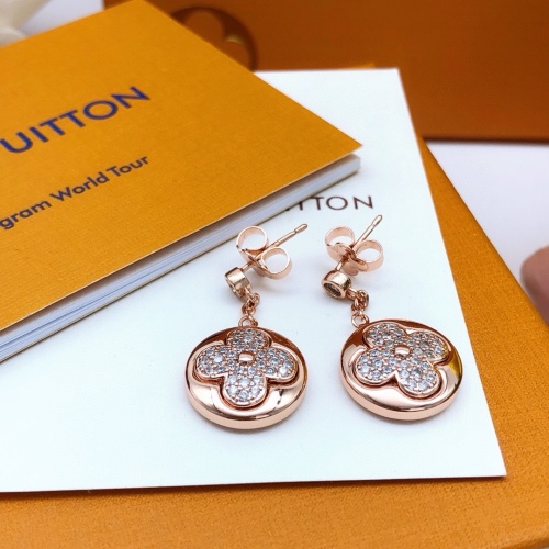 Cheap Louis Vuitton Earrings For Women #1262501 Replica Wholesale [$27.00 USD] [ITEM#1262501] on Replica Louis Vuitton Earrings