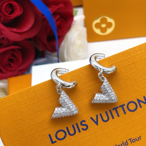 Cheap Louis Vuitton Earrings For Women #1262531 Replica Wholesale [$29.00 USD] [ITEM#1262531] on Replica Louis Vuitton Earrings