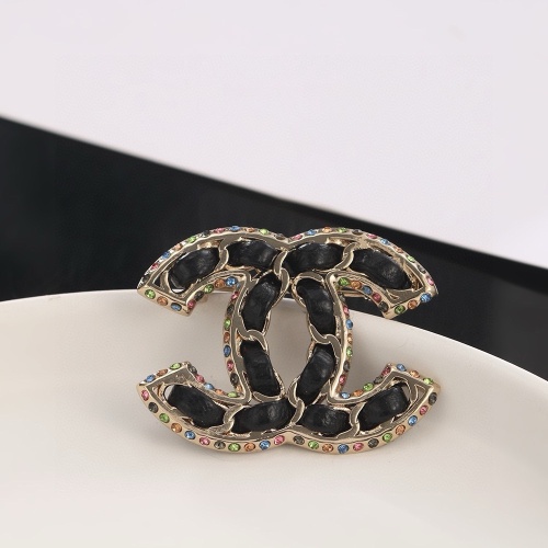 Cheap Chanel Brooches For Women #1262709 Replica Wholesale [$34.00 USD] [ITEM#1262709] on Replica Chanel Brooches