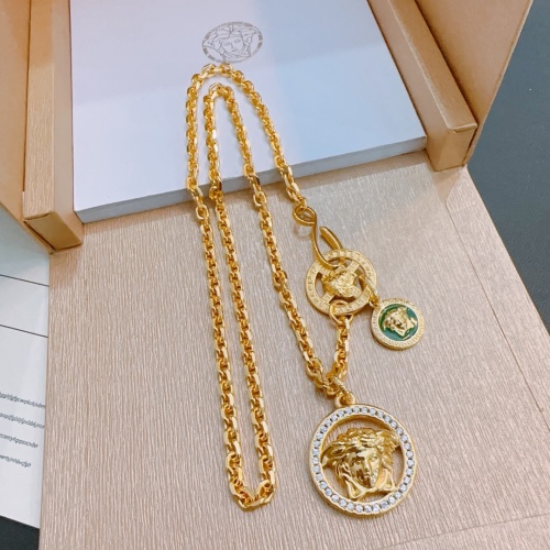 Cheap Versace Necklaces #1262725 Replica Wholesale [$60.00 USD] [ITEM#1262725] on Replica Versace Necklaces