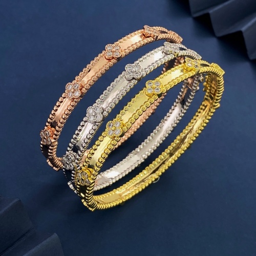 Cheap Van Cleef &amp; Arpels Bracelets #1263014 Replica Wholesale [$32.00 USD] [ITEM#1263014] on Replica Van Cleef &amp; Arpels Bracelets