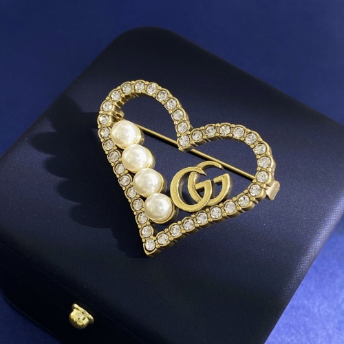 Cheap Gucci Brooches For Women #1263219 Replica Wholesale [$32.00 USD] [ITEM#1263219] on Replica Gucci Brooches