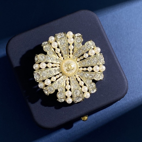 Cheap Chanel Brooches For Women #1263235 Replica Wholesale [$34.00 USD] [ITEM#1263235] on Replica Chanel Brooches