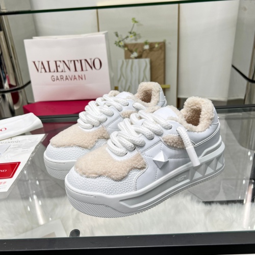 Cheap Valentino Casual Shoes For Women #1266220 Replica Wholesale [$112.00 USD] [ITEM#1266220] on Replica Valentino Casual Shoes