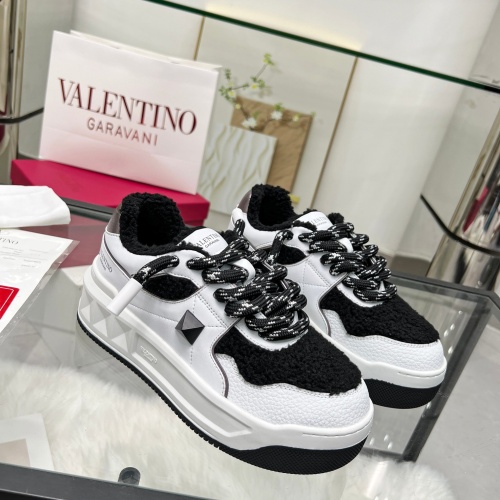 Cheap Valentino Casual Shoes For Men #1266223 Replica Wholesale [$112.00 USD] [ITEM#1266223] on Replica Valentino Casual Shoes