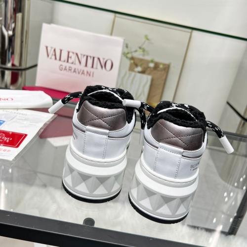 Cheap Valentino Casual Shoes For Women #1266224 Replica Wholesale [$112.00 USD] [ITEM#1266224] on Replica Valentino Casual Shoes