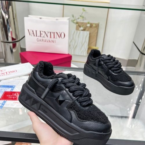 Cheap Valentino Casual Shoes For Men #1266225 Replica Wholesale [$112.00 USD] [ITEM#1266225] on Replica Valentino Casual Shoes