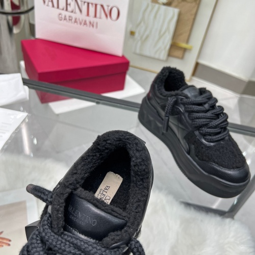 Cheap Valentino Casual Shoes For Men #1266225 Replica Wholesale [$112.00 USD] [ITEM#1266225] on Replica Valentino Casual Shoes