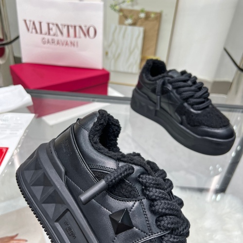 Cheap Valentino Casual Shoes For Men #1266225 Replica Wholesale [$112.00 USD] [ITEM#1266225] on Replica Valentino Casual Shoes