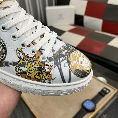 Cheap Versace High Tops Shoes For Men #1266262 Replica Wholesale [$76.00 USD] [ITEM#1266262] on Replica Versace High Tops Shoes