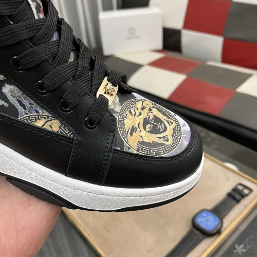 Cheap Versace High Tops Shoes For Men #1266549 Replica Wholesale [$80.00 USD] [ITEM#1266549] on Replica Versace High Tops Shoes