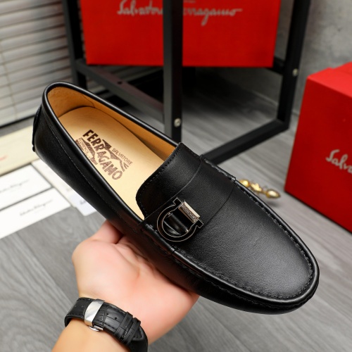 Cheap Salvatore Ferragamo Leather Shoes For Men #1266618 Replica Wholesale [$68.00 USD] [ITEM#1266618] on Replica Salvatore Ferragamo Leather Shoes