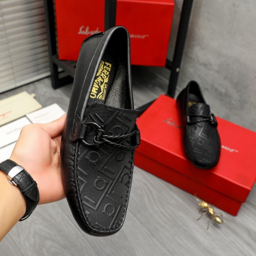 Cheap Salvatore Ferragamo Leather Shoes For Men #1266620 Replica Wholesale [$72.00 USD] [ITEM#1266620] on Replica Salvatore Ferragamo Leather Shoes