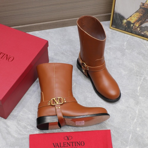 Cheap Valentino Boots For Women #1266792 Replica Wholesale [$150.00 USD] [ITEM#1266792] on Replica Valentino Boots