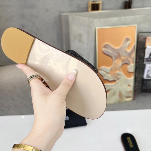 Cheap Michael Kors Slippers For Women #1266879 Replica Wholesale [$82.00 USD] [ITEM#1266879] on Replica Michael Kors Slippers