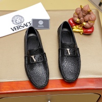 Versace Leather Shoes For Men #1257069