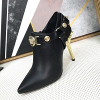 Cheap Versace Boots For Women #1257773 Replica Wholesale [$96.00 USD] [ITEM#1257773] on Replica Versace Boots