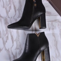 Cheap Louis Vuitton Boots For Women #1257993 Replica Wholesale [$85.00 USD] [ITEM#1257993] on Replica Louis Vuitton Boots