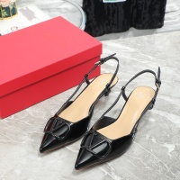 Cheap Valentino Sandal For Women #1258731 Replica Wholesale [$88.00 USD] [ITEM#1258731] on Replica Valentino Sandal