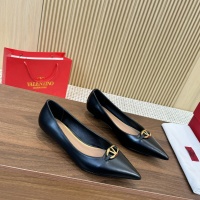 Valentino Flat Shoes For Women #1259157