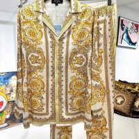 Cheap Versace Tracksuits Long Sleeved For Men #1259628 Replica Wholesale [$82.00 USD] [ITEM#1259628] on Replica Versace Tracksuits