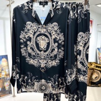 Cheap Versace Tracksuits Long Sleeved For Men #1259631 Replica Wholesale [$82.00 USD] [ITEM#1259631] on Replica Versace Tracksuits