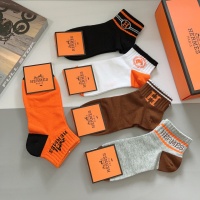 Cheap Hermes Socks #1261217 Replica Wholesale [$25.00 USD] [ITEM#1261217] on Replica Hermes Socks