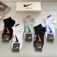 Cheap Nike Socks #1261223 Replica Wholesale [$29.00 USD] [ITEM#1261223] on Replica Nike Socks