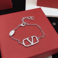 Cheap Valentino Bracelets #1261518 Replica Wholesale [$27.00 USD] [ITEM#1261518] on Replica Valentino Bracelets