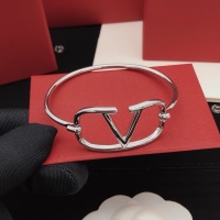 Cheap Valentino Bracelets #1261557 Replica Wholesale [$27.00 USD] [ITEM#1261557] on Replica Valentino Bracelets