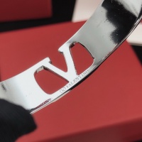 Cheap Valentino Bracelets #1261568 Replica Wholesale [$32.00 USD] [ITEM#1261568] on Replica Valentino Bracelets