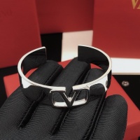 Cheap Valentino Bracelets #1261568 Replica Wholesale [$32.00 USD] [ITEM#1261568] on Replica Valentino Bracelets