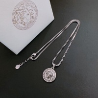 Cheap Versace Necklaces #1261904 Replica Wholesale [$42.00 USD] [ITEM#1261904] on Replica Versace Necklaces