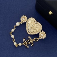 Chanel Brooches For Women #1263243