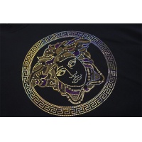 Cheap Versace T-Shirts Short Sleeved For Unisex #1264517 Replica Wholesale [$36.00 USD] [ITEM#1264517] on Replica Versace T-Shirts