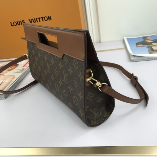 Cheap Louis Vuitton AAA Quality Messenger Bags For Women #1267144 Replica Wholesale [$88.00 USD] [ITEM#1267144] on Replica Louis Vuitton AAA Quality Messenger Bags