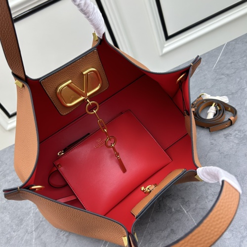 Cheap Valentino AAA Quality Handbags For Women #1267215 Replica Wholesale [$112.00 USD] [ITEM#1267215] on Replica Valentino AAA Quality Handbags