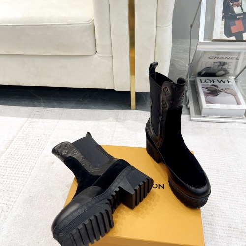 Cheap Louis Vuitton Boots For Women #1267227 Replica Wholesale [$112.00 USD] [ITEM#1267227] on Replica Louis Vuitton Boots