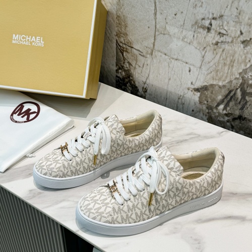 Michael Kors Casual Shoes For Women #1267289