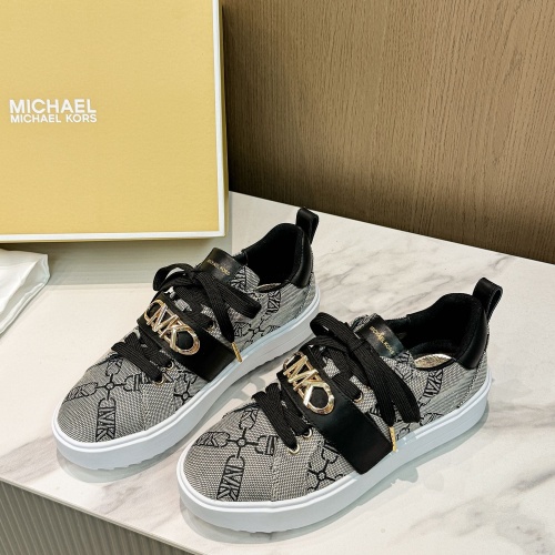 Cheap Michael Kors Casual Shoes For Women #1267295 Replica Wholesale [$82.00 USD] [ITEM#1267295] on Replica Michael Kors Casual Shoes