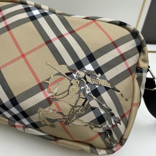 Cheap Burberry AAA Quality Messenger Bags For Unisex #1267586 Replica Wholesale [$98.00 USD] [ITEM#1267586] on Replica Burberry AAA Messenger Bags