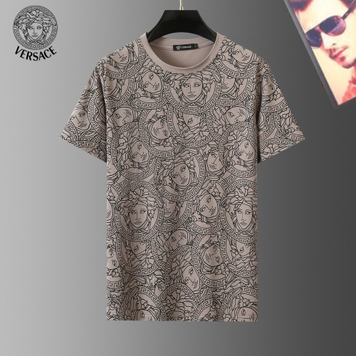 Cheap Versace T-Shirts Short Sleeved For Men #1267907 Replica Wholesale [$29.00 USD] [ITEM#1267907] on Replica Versace T-Shirts