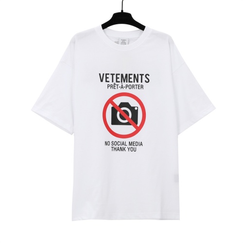 Cheap VETEMENTS T-Shirts Short Sleeved For Unisex #1268269 Replica Wholesale [$29.00 USD] [ITEM#1268269] on Replica VETEMENTS T-Shirts