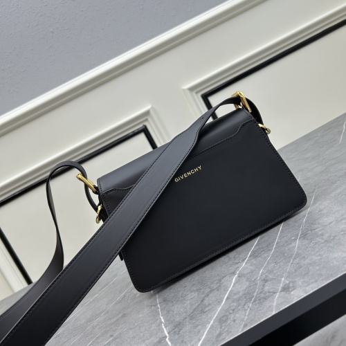 Cheap Givenchy AAA Quality Messenger Bags For Women #1268404 Replica Wholesale [$102.00 USD] [ITEM#1268404] on Replica Givenchy AAA Quality Messenger Bags