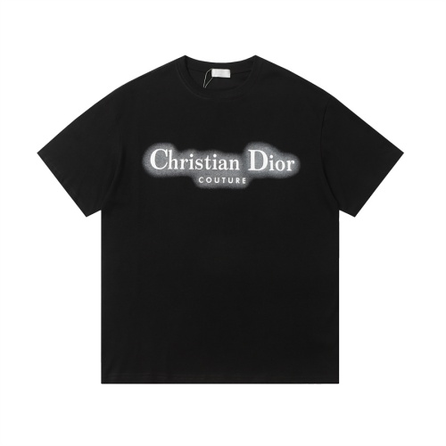 Cheap Christian Dior T-Shirts Short Sleeved For Unisex #1268519 Replica Wholesale [$32.00 USD] [ITEM#1268519] on Replica Christian Dior T-Shirts