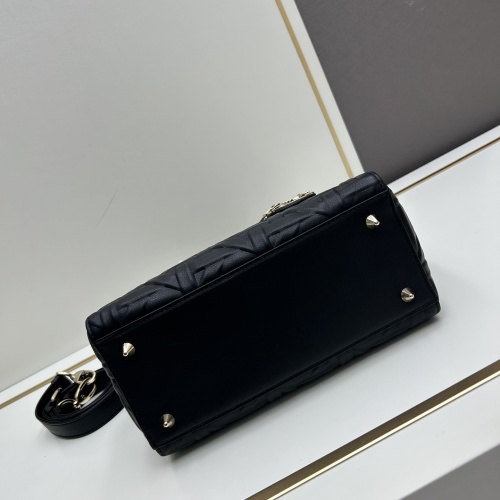 Cheap Christian Dior AAA Quality Handbags For Women #1268847 Replica Wholesale [$115.00 USD] [ITEM#1268847] on Replica Christian Dior AAA Handbags