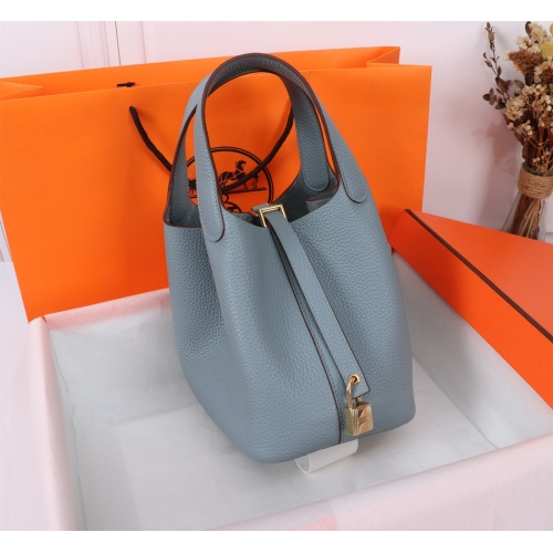 Cheap Hermes AAA Quality Handbags For Women #1268925 Replica Wholesale [$205.00 USD] [ITEM#1268925] on Replica Hermes AAA Quality Handbags